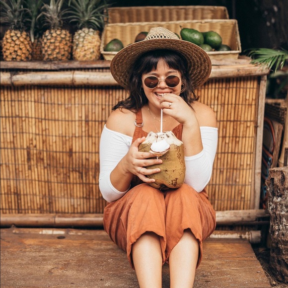 Meet your Posher, Jessica - Picture 4 of 16